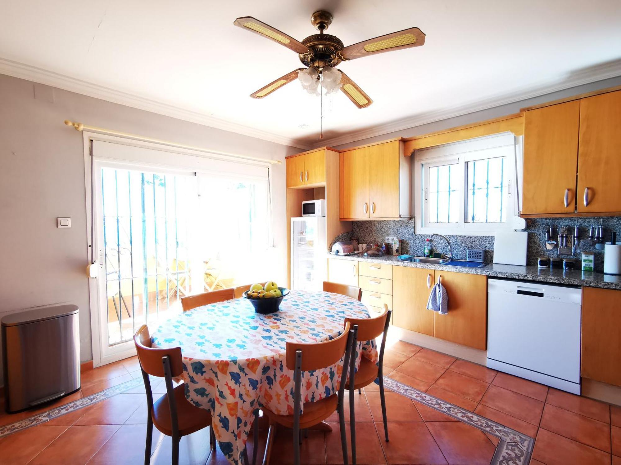 Gibraltar Views Guest House La Línea de la Concepción Kültér fotó