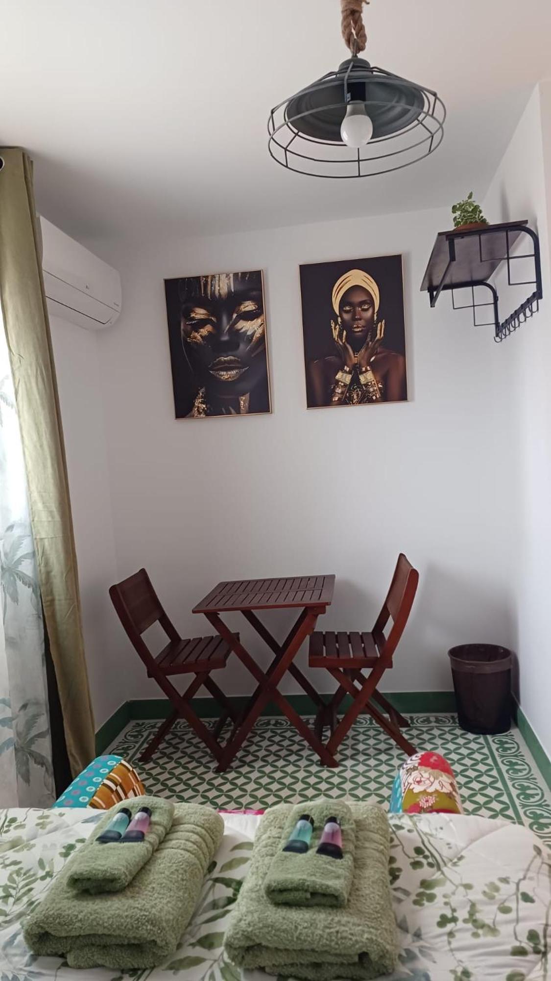 Gibraltar Views Guest House La Línea de la Concepción Szoba fotó