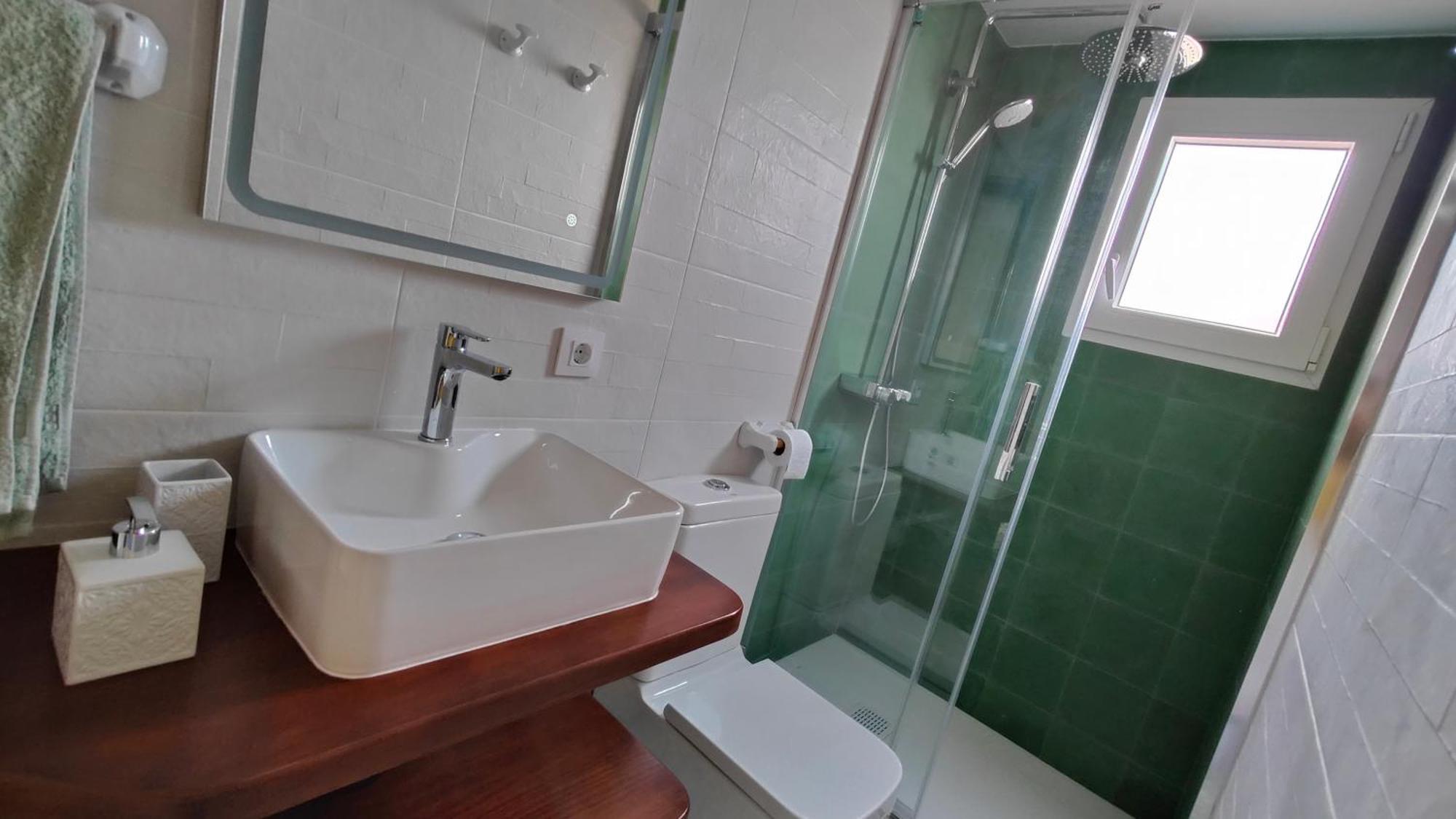 Gibraltar Views Guest House La Línea de la Concepción Szoba fotó