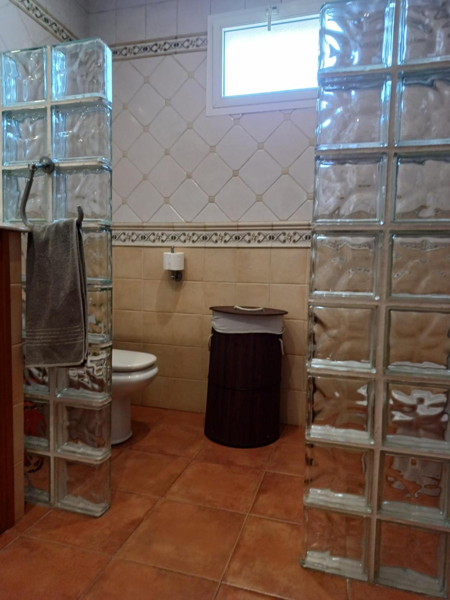 Gibraltar Views Guest House La Línea de la Concepción Szoba fotó